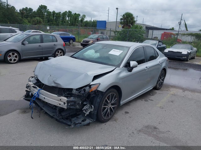 Toyota CAMRY SE 2021 4T1G11AK7MU521258 Image 2