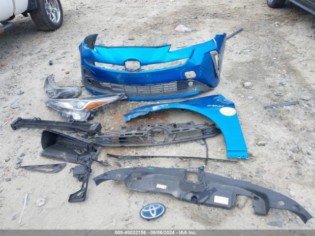 JTDL9RFU6K3003004 Toyota Prius Le