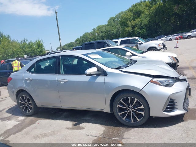 Toyota COROLLA SE 2017 5YFBURHE9HP572557 Image 13