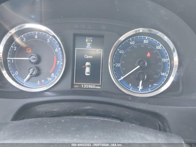 Toyota COROLLA SE 2017 5YFBURHE9HP572557 Image 7