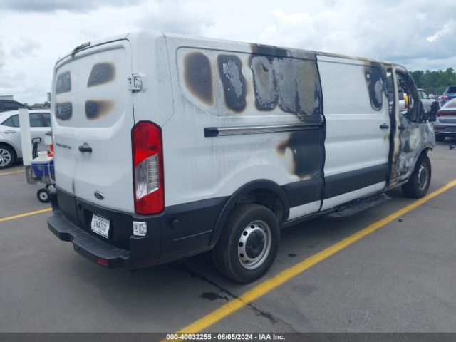 1FTYE2YM2HKB49601 Ford Transit-150