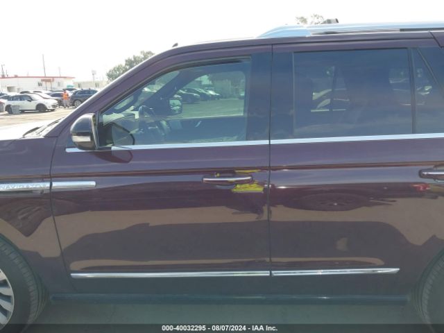 5LMJJ2KT4LEL15632 Lincoln Navigator Reserve