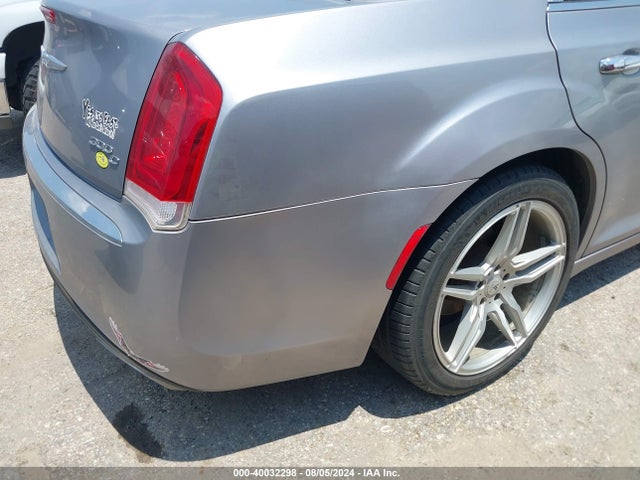 Chrysler 300C 2017 2C3CCAEG4HH579974 Image 18