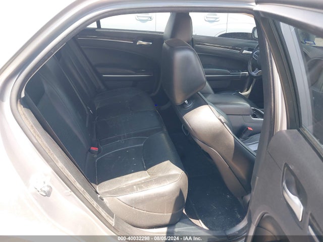 Chrysler 300C 2017 2C3CCAEG4HH579974 Image 8