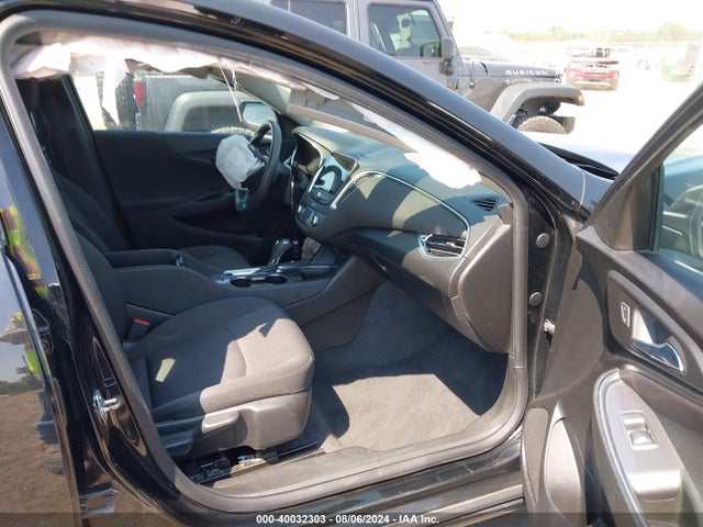 Chevrolet MALIBU LT 2019 1G1ZD5STXKF165305 Image 5