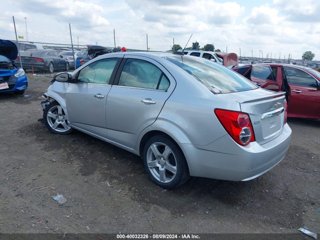 Chevrolet Sonic Ltz Auto 2015 1G1JE5SB9F4204789 Image 3