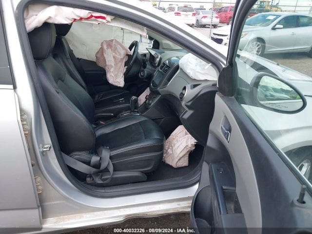 Chevrolet Sonic Ltz Auto 2015 1G1JE5SB9F4204789 Image 5