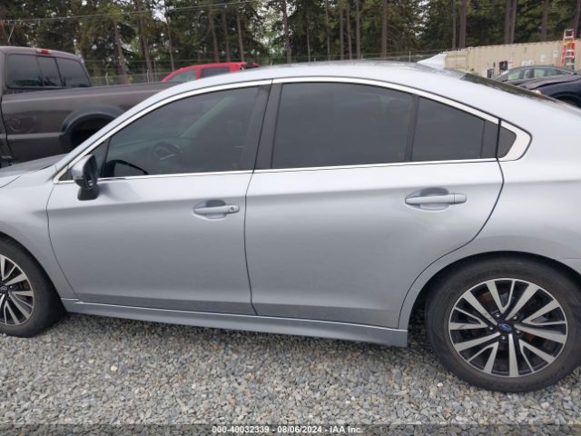 4S3BNAF64K3035265 Subaru Legacy 2.5i Premium
