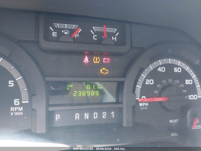 Ford E-250 Commercial 2014 1FTNS2EW1EDA38863 Image 16