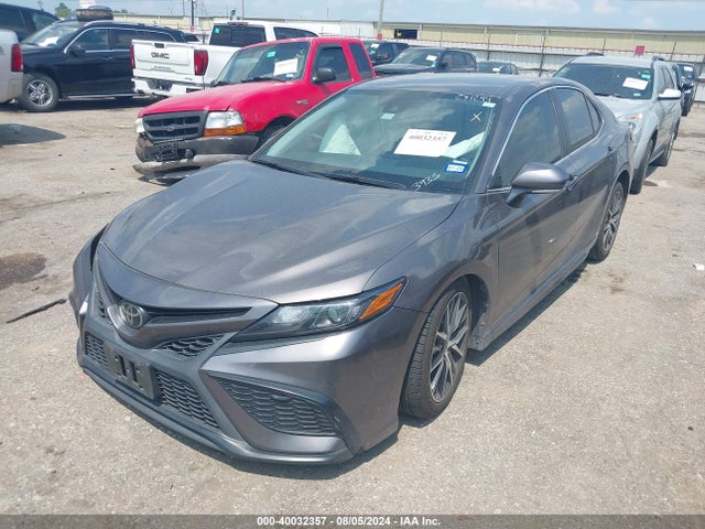 Toyota CAMRY SE 2022 4T1T11AK9NU663935 Image 2