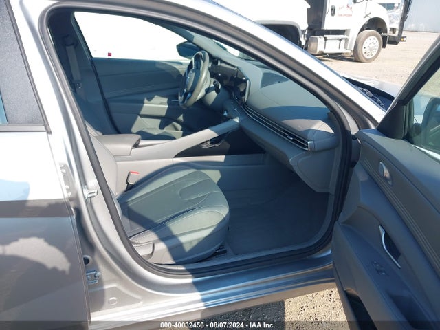 Hyundai ELANTRA SEL 2023 5NPLS4AG6PH116441 Image 5