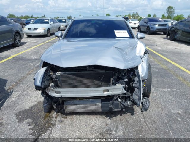 WAUENAF46JA137573 Audi A4 2.0t Premium/2.0t Tech Premium