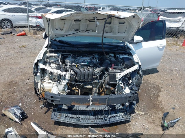 Toyota COROLLA SE 2017 5YFBURHE2HP669907 Image 10