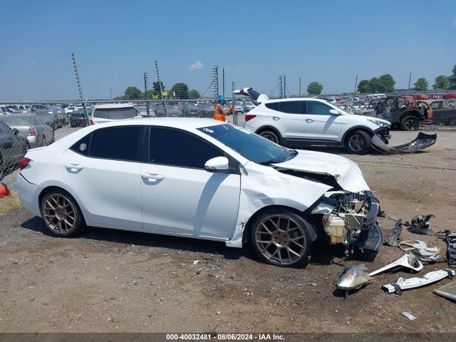 Toyota COROLLA SE 2017 5YFBURHE2HP669907 Image 13
