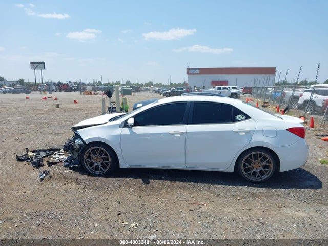 Toyota COROLLA SE 2017 5YFBURHE2HP669907 Image 14