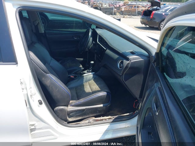 Toyota COROLLA SE 2017 5YFBURHE2HP669907 Image 5