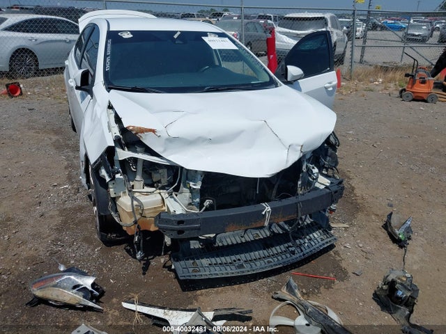 Toyota COROLLA SE 2017 5YFBURHE2HP669907 Image 6
