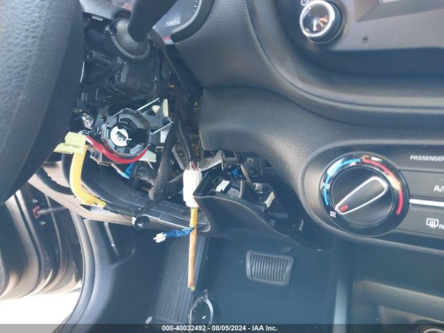 KNDJ23AU1M7781643 KIA SOUL S