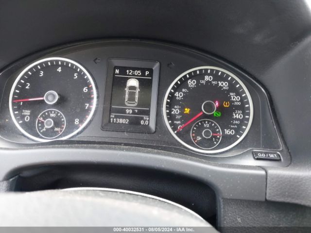 WVGSV7AX2HK018736 Volkswagen Tiguan 2.0t Wolfsburg Edition