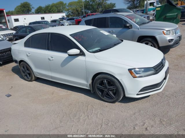 3VW2B7AJ0HM340015 auction archive image