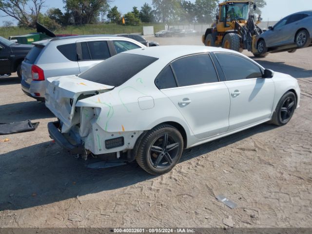 3VW2B7AJ0HM340015 Volkswagen Jetta 1.4t S