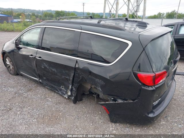 2C4RC1BG7HR795211 Chrysler Pacifica Touring-l