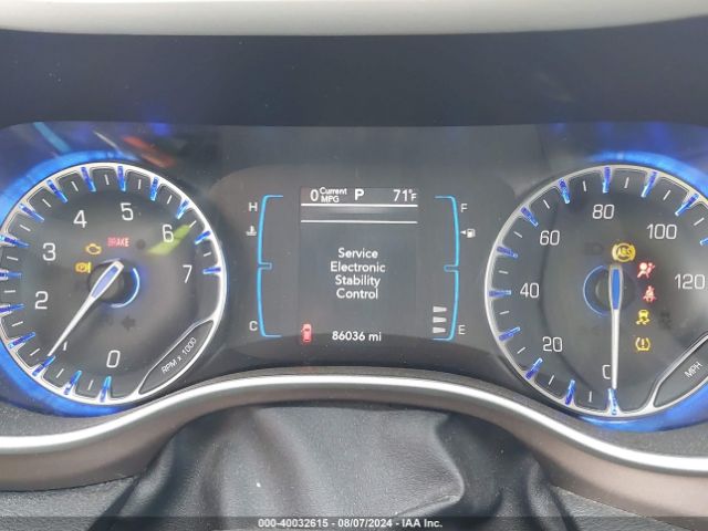 2C4RC1BG7HR795211 Chrysler Pacifica Touring-l