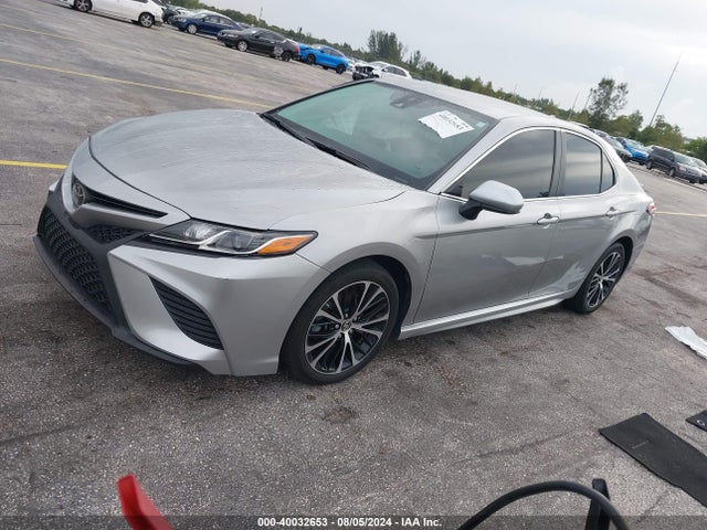 Toyota CAMRY SE 2019 4T1B11HK2KU684512 Image 2