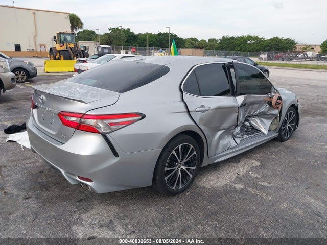 Toyota CAMRY SE 2019 4T1B11HK2KU684512 Image 4