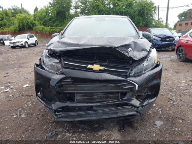 3GNCJKSB1LL114110 Chevrolet Trax Fwd Ls