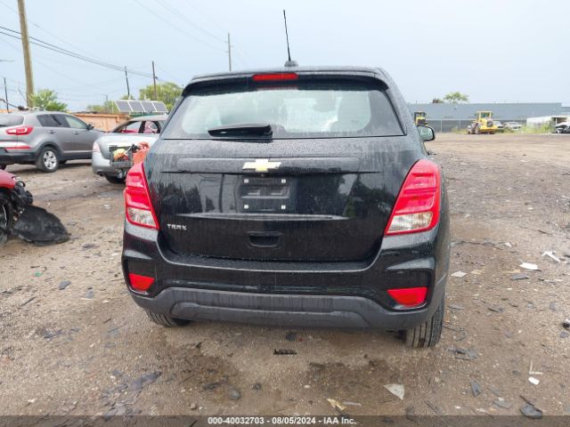 3GNCJKSB1LL114110 Chevrolet Trax Fwd Ls