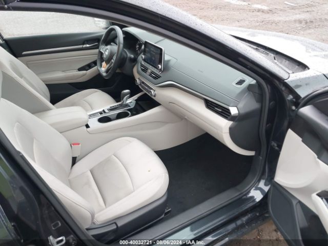 1N4BL4DW7LC116911 Nissan Altima Sv Intelligent Awd