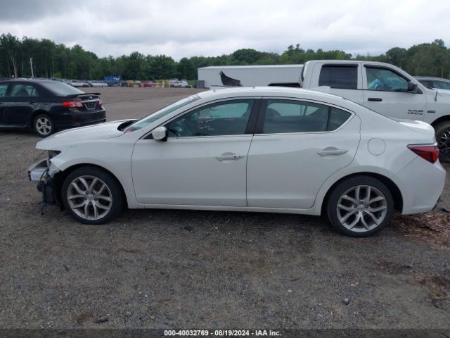 19UDE2F37KA006957 Acura Ilx Standard