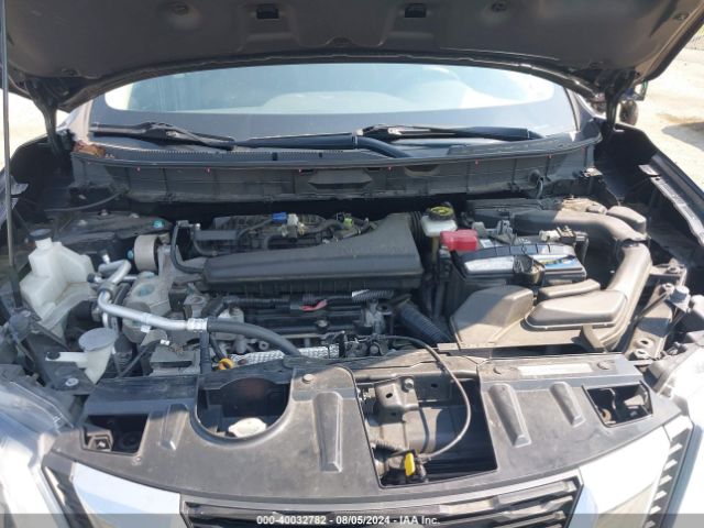 KNMAT2MV8JP581060 Nissan ROGUE S