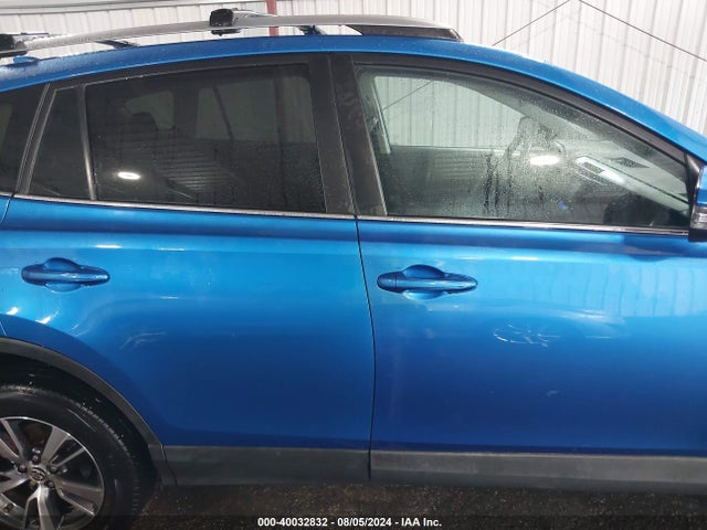 Toyota Rav4 Adventure/xle 2018 2T3RFREV7JW705678 Image 13