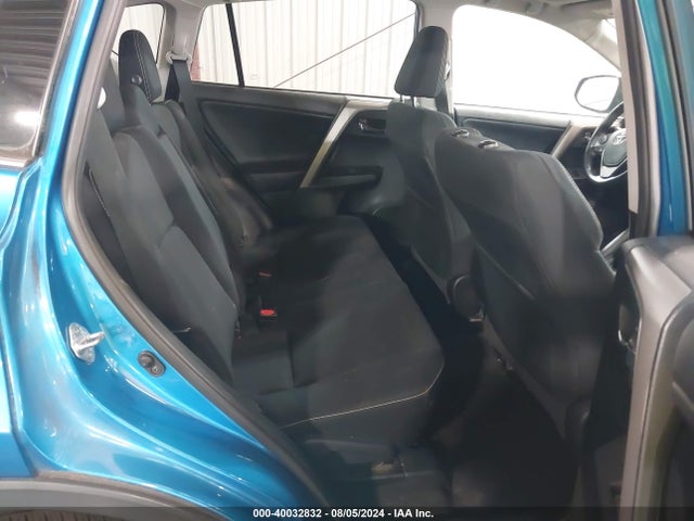 Toyota Rav4 Adventure/xle 2018 2T3RFREV7JW705678 Image 8