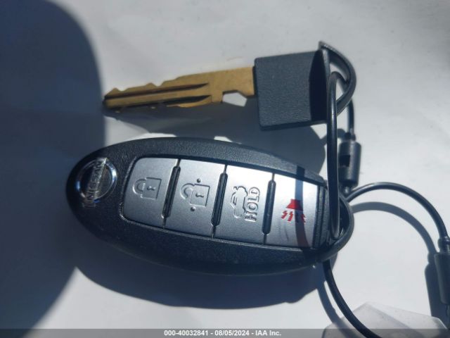 3N1CN8EV3ML832798 Nissan Versa Sv Xtronic Cvt