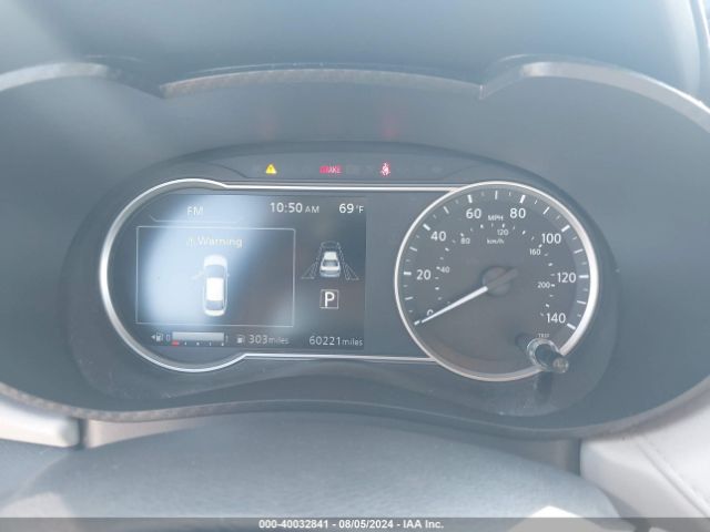 3N1CN8EV3ML832798 Nissan Versa Sv Xtronic Cvt