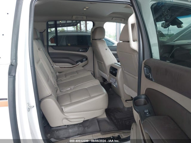 Chevrolet Suburban Lt 2019 1GNSKHKC8KR171965 Image 8