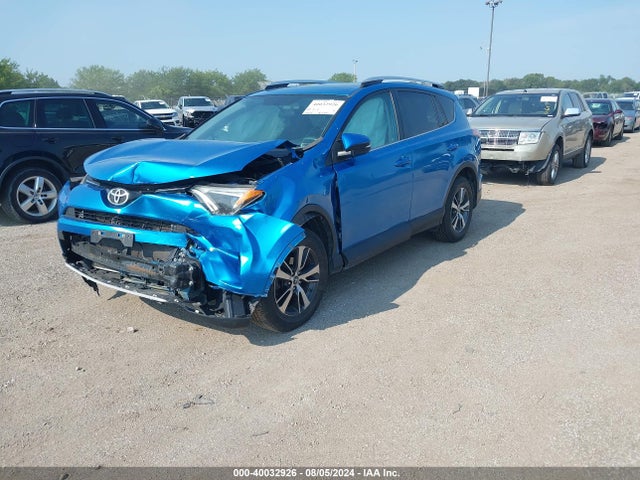 Toyota Rav4 Xle 2016 2T3RFREV5GW450697 Image 2