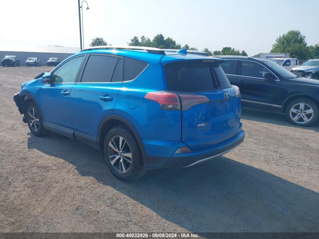 Toyota Rav4 Xle 2016 2T3RFREV5GW450697 Image 3