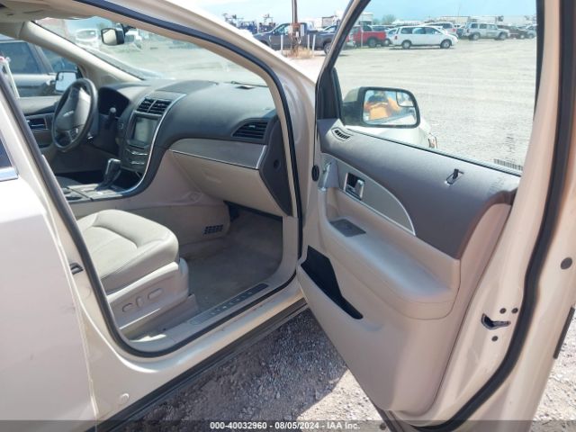 2LMDJ8JK4EBL14401 Lincoln MKX