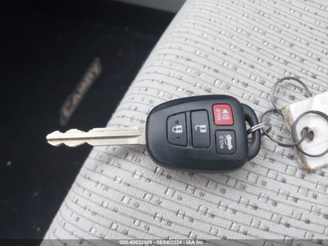 4T4BF1FK5ER380668 Toyota CAMRY LE