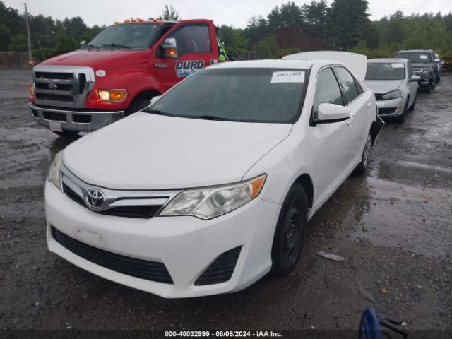 4T4BF1FK5ER380668 Toyota CAMRY LE