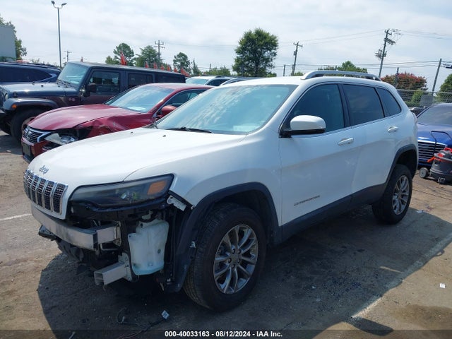 1C4PJMLX6KD318230 Jeep Cherokee Latitude Plus 4x4