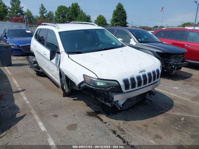 1C4PJMLX6KD318230 Jeep Cherokee Latitude Plus 4x4