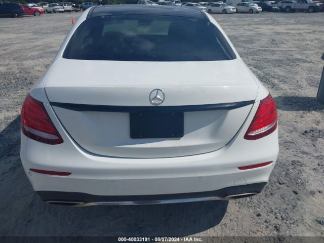 WDDZF4KB7JA389734 Mercedes-Benz E 300 4matic