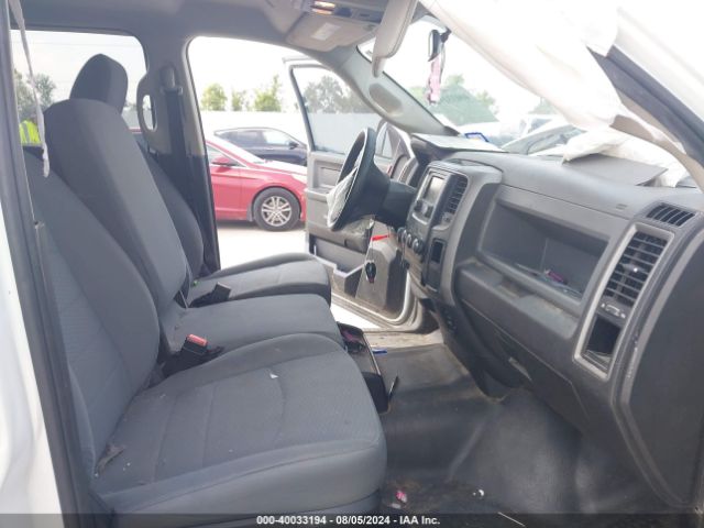 1C6RR6KT1JS155130 RAM 1500 Tradesman  4x2 5'7 Box
