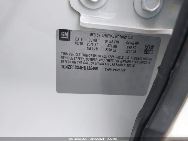1G4ZR5SS4HU130498 Buick Lacrosse Premium