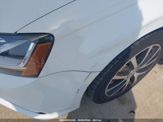 3VWDB7AJ3HM358744 Volkswagen Jetta 1.4t Se